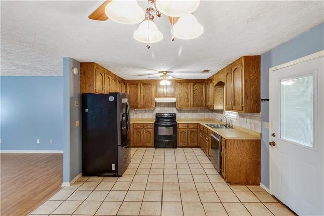 108 Lillie Lane, Maysville, GA 30558