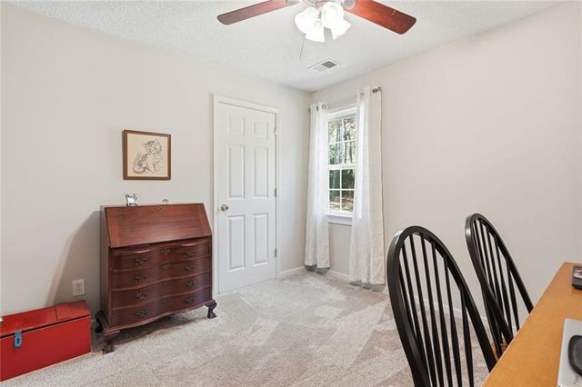 53 Kingston Pointe Drive, Kingston, GA 30145