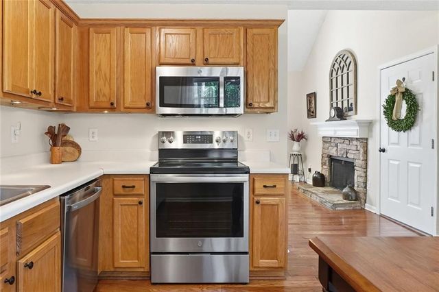 53 Kingston Pointe Drive, Kingston, GA 30145