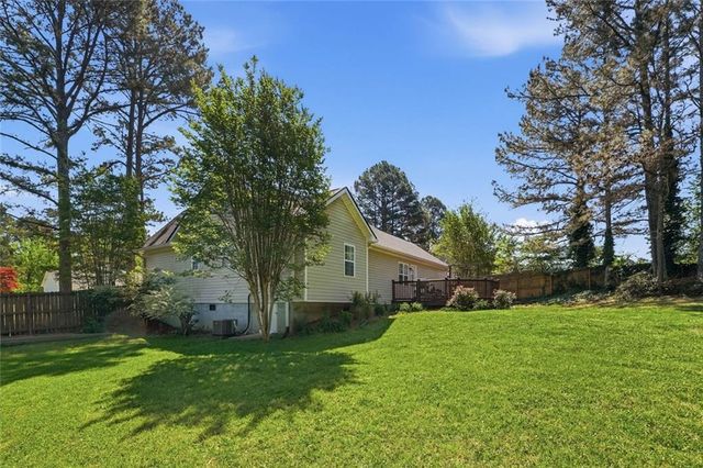 53 Kingston Pointe Drive, Kingston, GA 30145