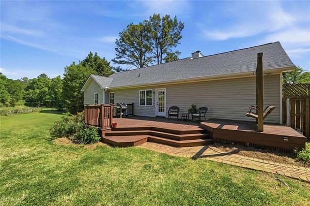 53 Kingston Pointe Drive, Kingston, GA 30145