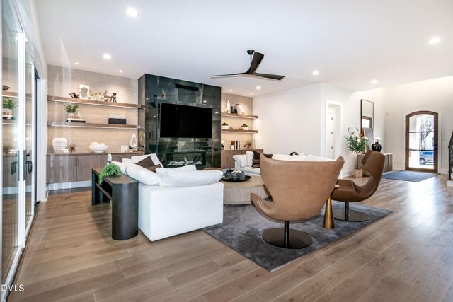 7644 Falls Creek Lane, Raleigh, NC 27614