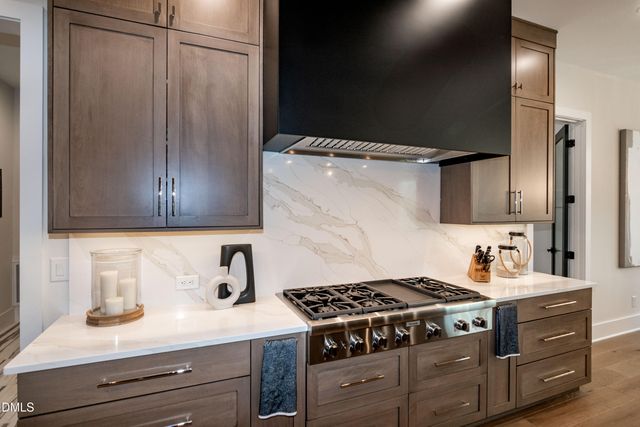 7644 Falls Creek Lane, Raleigh, NC 27614