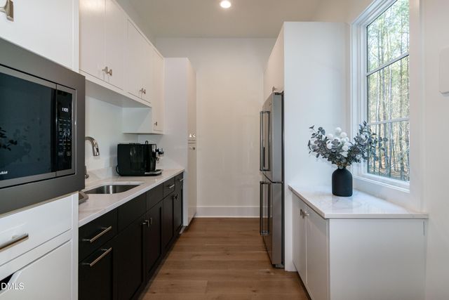 7644 Falls Creek Lane, Raleigh, NC 27614