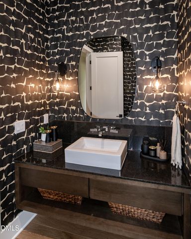 7644 Falls Creek Lane, Raleigh, NC 27614