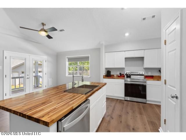 1768 Shinault Road, Byhalia, MS 38611