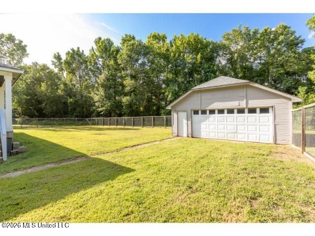 1768 Shinault Road, Byhalia, MS 38611