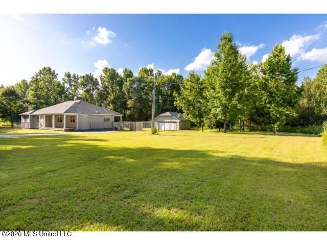1768 Shinault Road, Byhalia, MS 38611