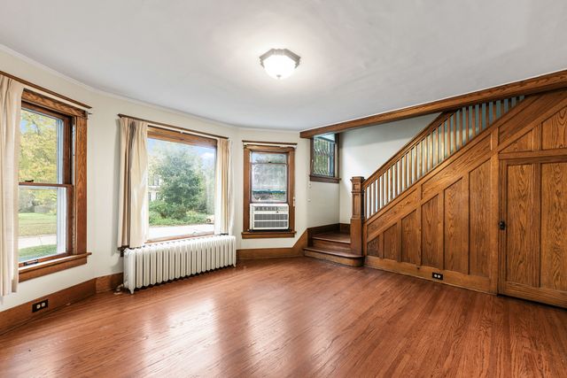 612 N 5th Street, Dekalb, IL 60115