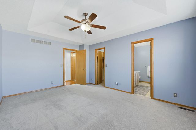 414 S Stoney Point Cir, Wichita, KS 67209