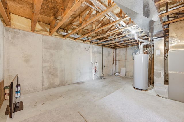 414 S Stoney Point Cir, Wichita, KS 67209