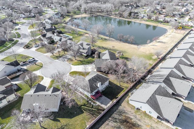 414 S Stoney Point Cir, Wichita, KS 67209