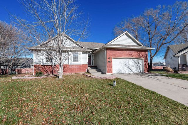 414 S Stoney Point Cir, Wichita, KS 67209