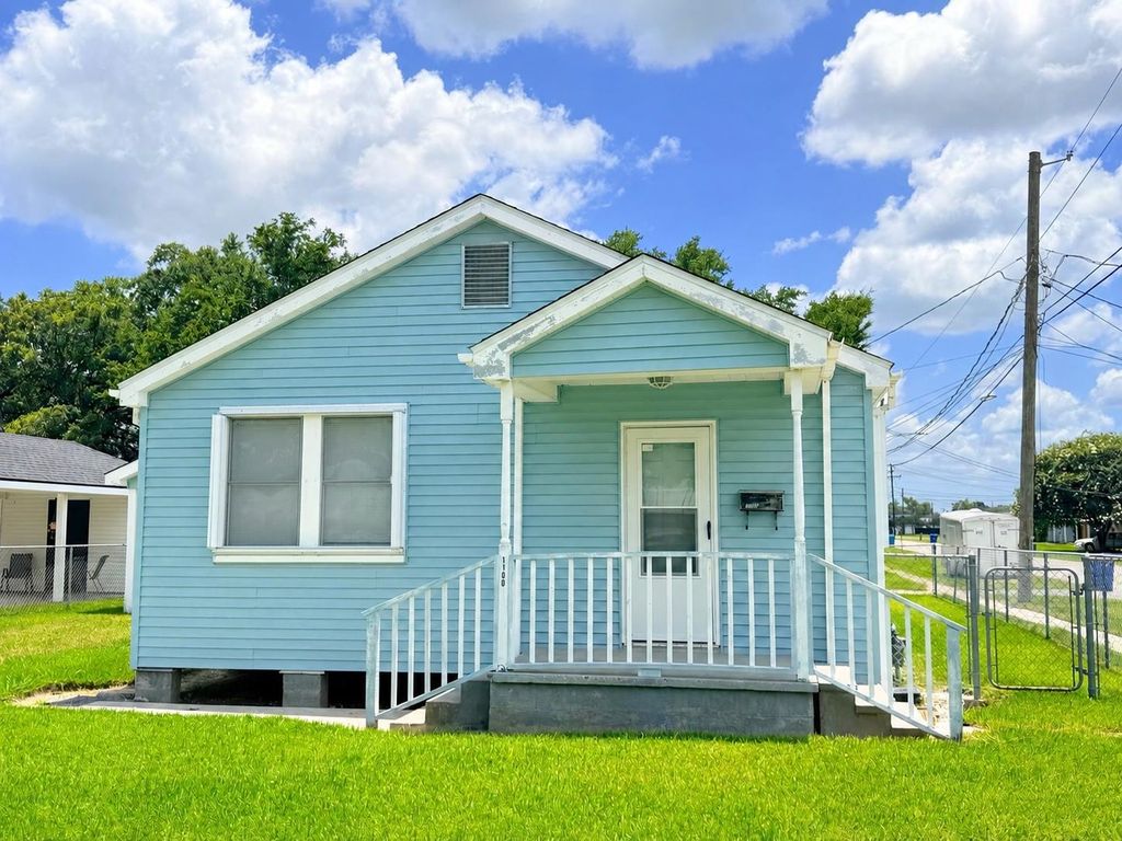 1100 East 12th Street, Thibodaux, LA 70301