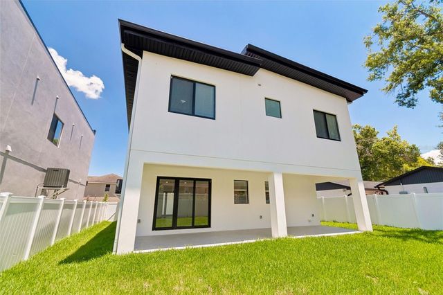 6403 S RICHARD AVENUE, Tampa, FL 33616
