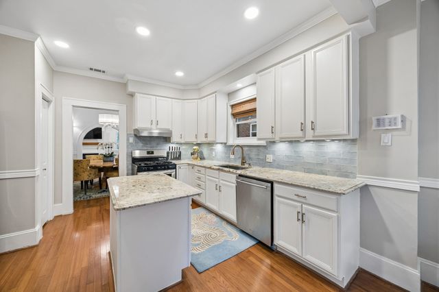 5527 Monticello Avenue, Dallas, TX 75206