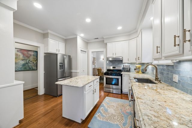 5527 Monticello Avenue, Dallas, TX 75206