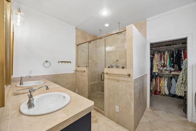 5527 Monticello Avenue, Dallas, TX 75206