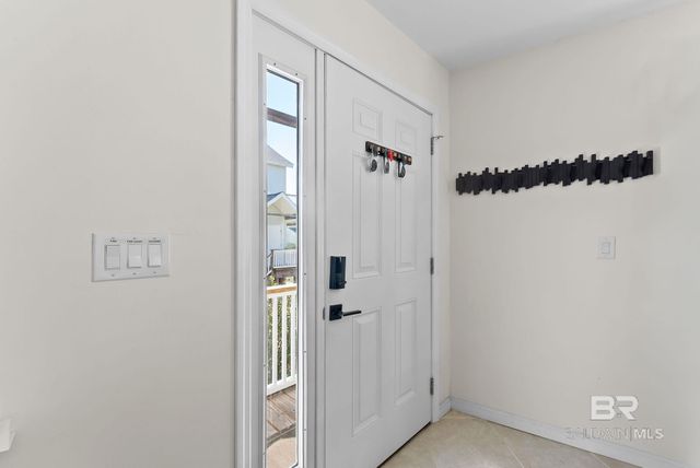 1219 W Lagoon Avenue, Gulf Shores, AL 36542