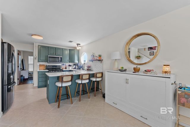 1219 W Lagoon Avenue, Gulf Shores, AL 36542