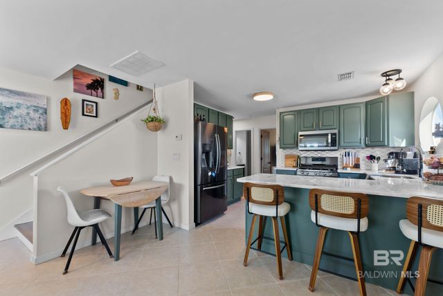 1219 W Lagoon Avenue, Gulf Shores, AL 36542