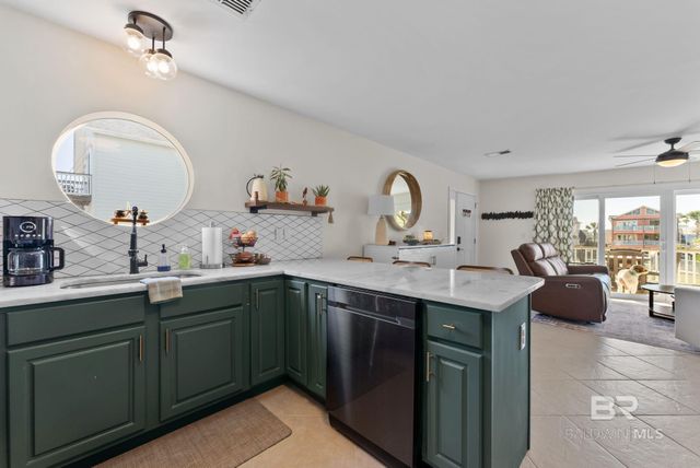 1219 W Lagoon Avenue, Gulf Shores, AL 36542