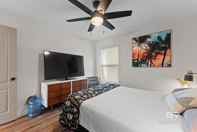 1219 W Lagoon Avenue, Gulf Shores, AL 36542