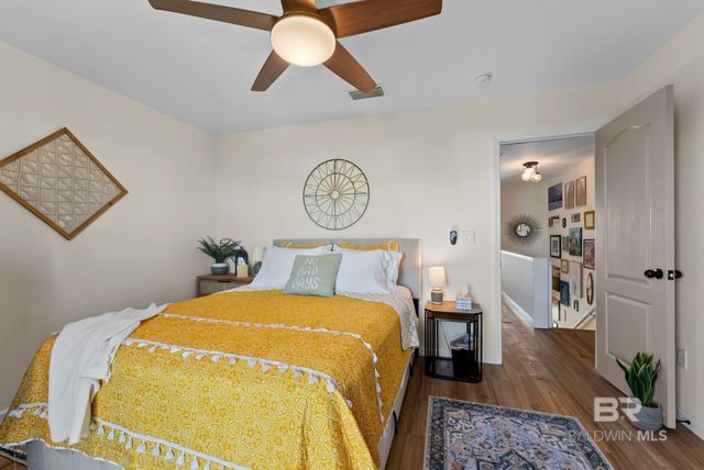 1219 W Lagoon Avenue, Gulf Shores, AL 36542