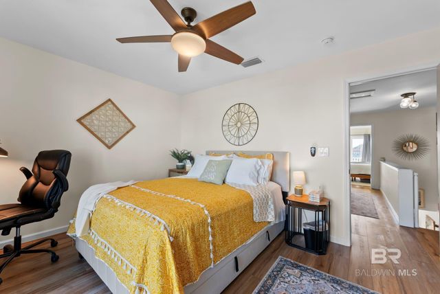 1219 W Lagoon Avenue, Gulf Shores, AL 36542