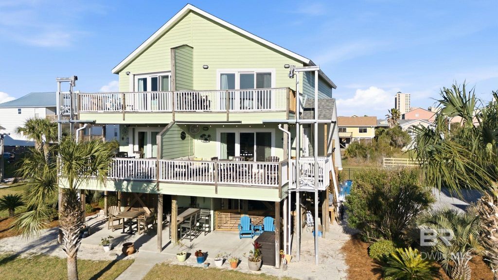 1219 W Lagoon Avenue, Gulf Shores, AL 36542