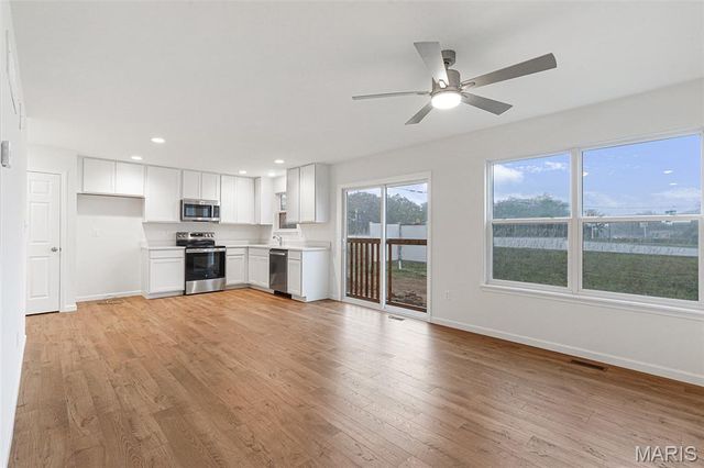 718 Courtshire Crossing, Truesdale, MO 63380