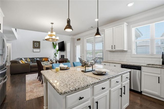 1883 Hampton Grove Way, Dacula, GA 30019