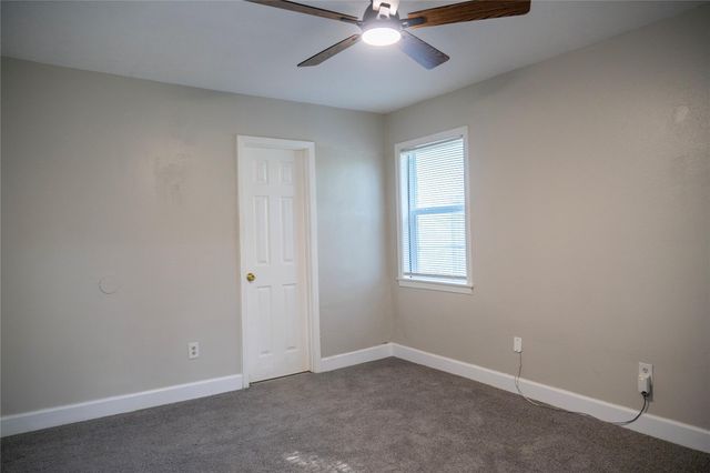 5502 Elm Tree Drive, Houston, TX 77048