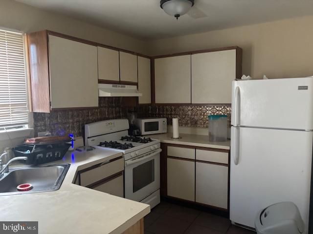 4406 YORKTOWN PL, Mays Landing, NJ 08330