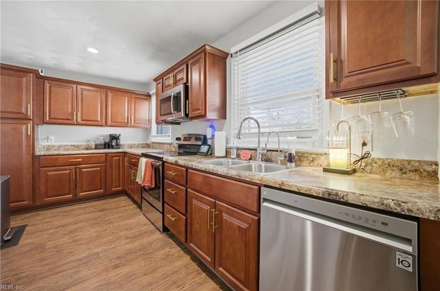 1345 Gabriel DR, Norfolk, VA 23502