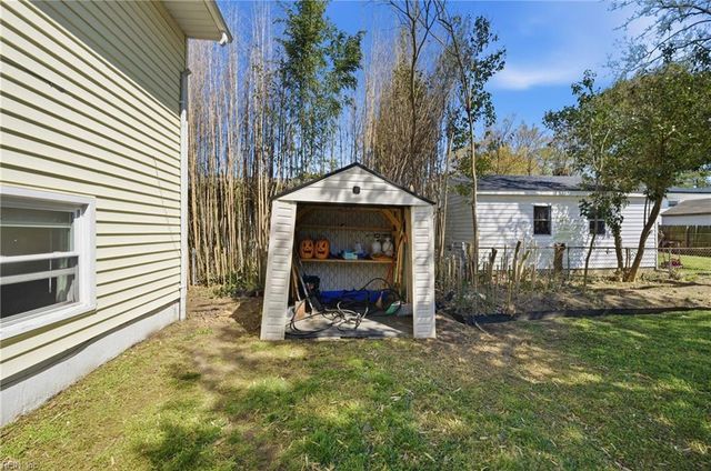 1345 Gabriel DR, Norfolk, VA 23502