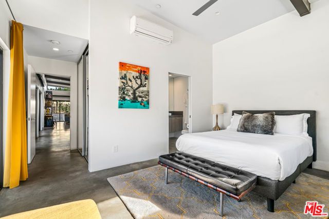 2070 E Park Drive, Palm Springs, CA 92262