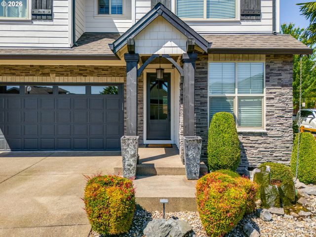 15397 Se PIONEER Dr, Clackamas, OR 97015
