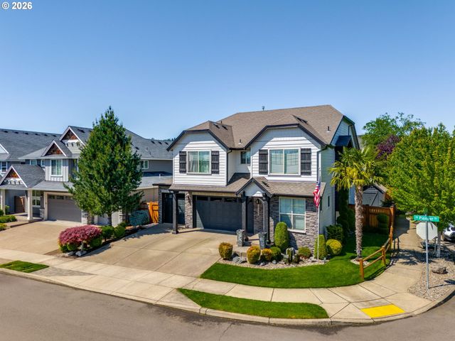 15397 Se PIONEER Dr, Clackamas, OR 97015