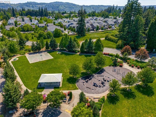15397 Se PIONEER Dr, Clackamas, OR 97015