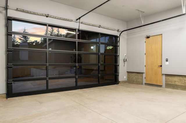 11150 Sunrise Ridge Cir, Auburn, CA 95603