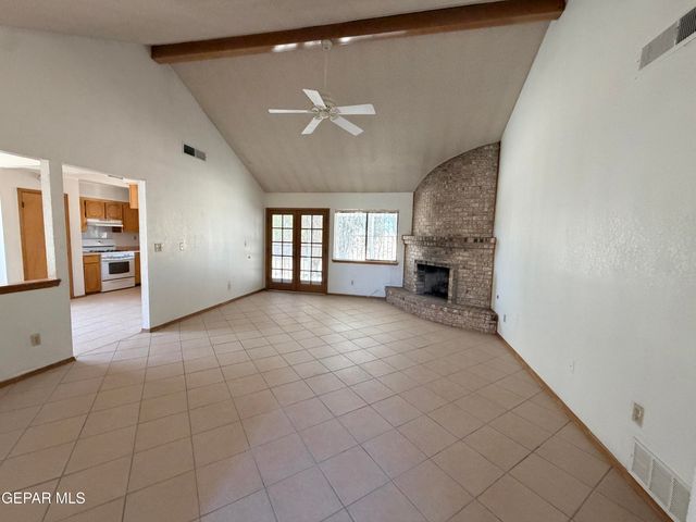 3217 RED SAILS Drive, El Paso, TX 79936