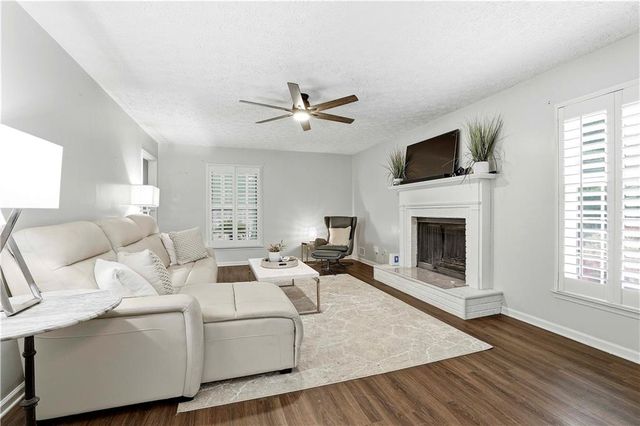160 Wills Way, Fayetteville, GA 30214