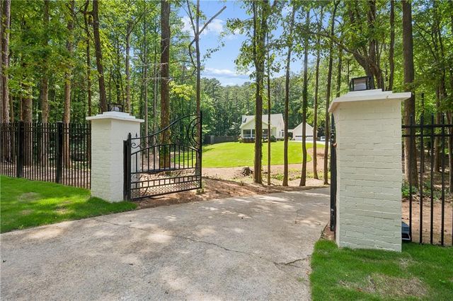 160 Wills Way, Fayetteville, GA 30214