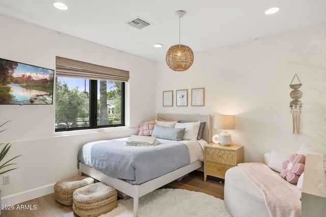 6152 E CALLE CAMELIA --, Scottsdale, AZ 85251