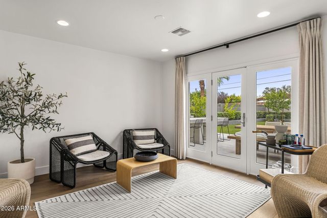 6152 E CALLE CAMELIA --, Scottsdale, AZ 85251
