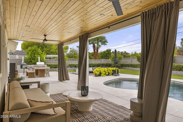 6152 E CALLE CAMELIA --, Scottsdale, AZ 85251