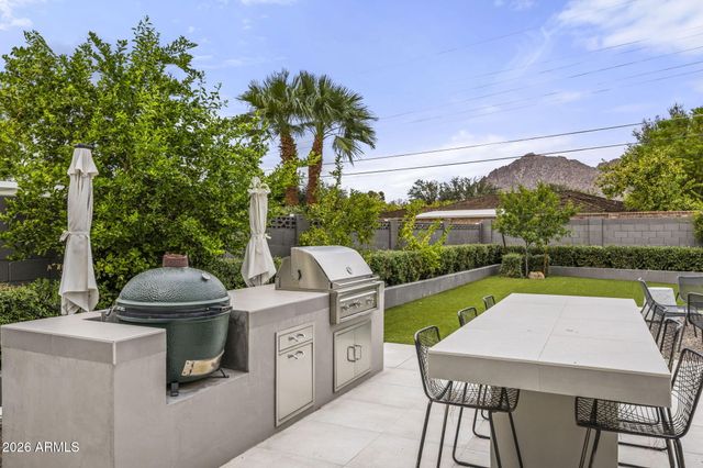 6152 E CALLE CAMELIA --, Scottsdale, AZ 85251