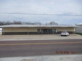 312 S Bernhardt Avenue, Gerald, MO 63037