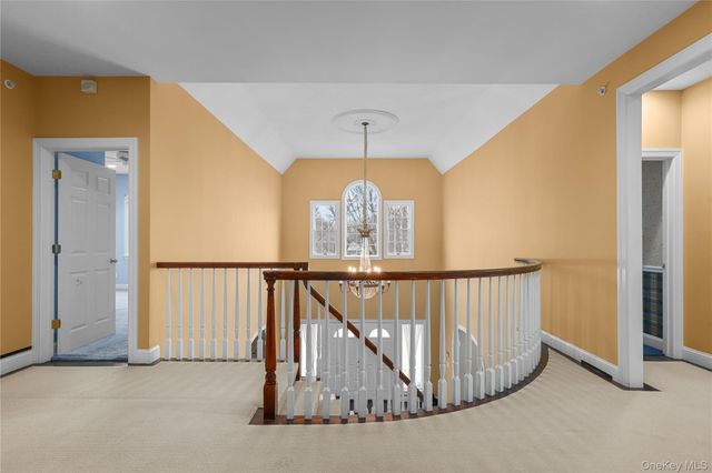 18 Shelley Lane, West Harrison, NY 10604